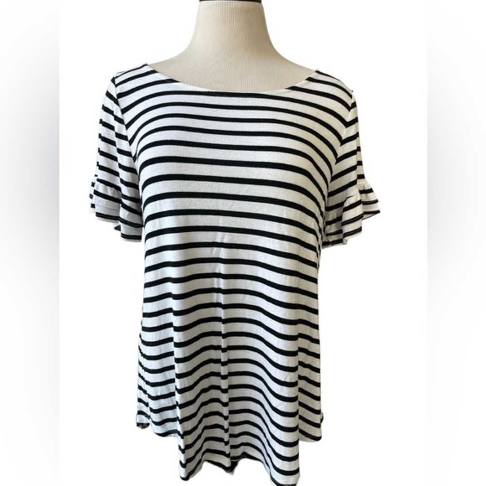 GREEN ENVELOPE White Black Stripe Short Sleeve Crewneck Top Ruffle Sleeve Medium